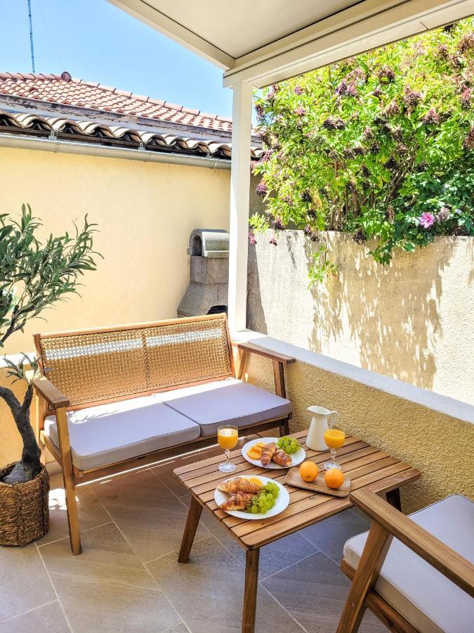 Studio Double Climatise Avec Terrasse - Proche Tram & Centre Montpellier Exterior foto