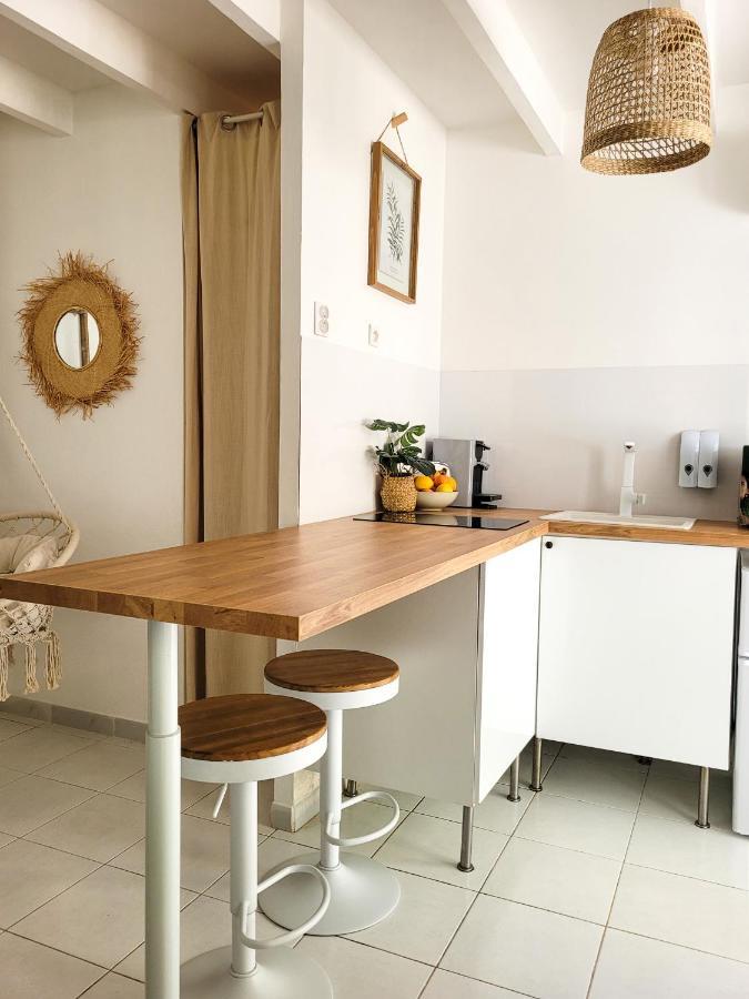 Studio Double Climatise Avec Terrasse - Proche Tram & Centre Montpellier Exterior foto